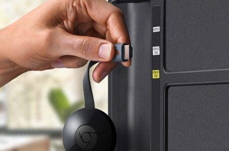 Collegare lo smartphone alla TV con Chromecast